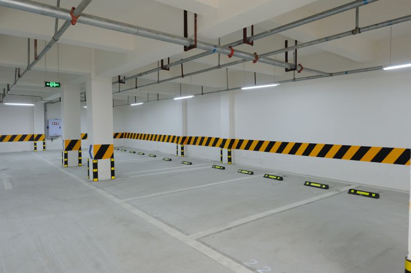 Commercial Garage Construction